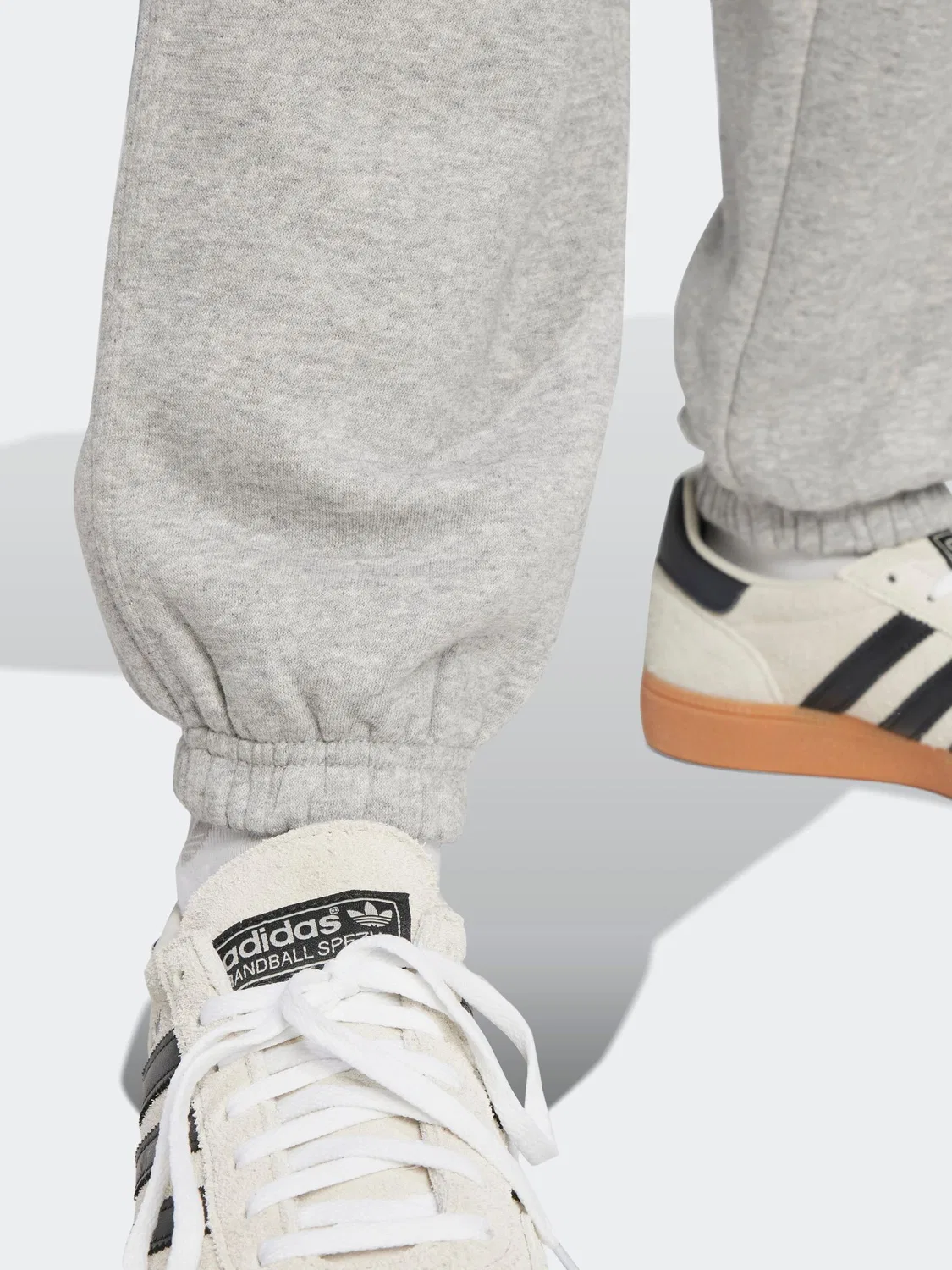Джоггеры из флиса Essentials, adidas Originals, серый — фото 4