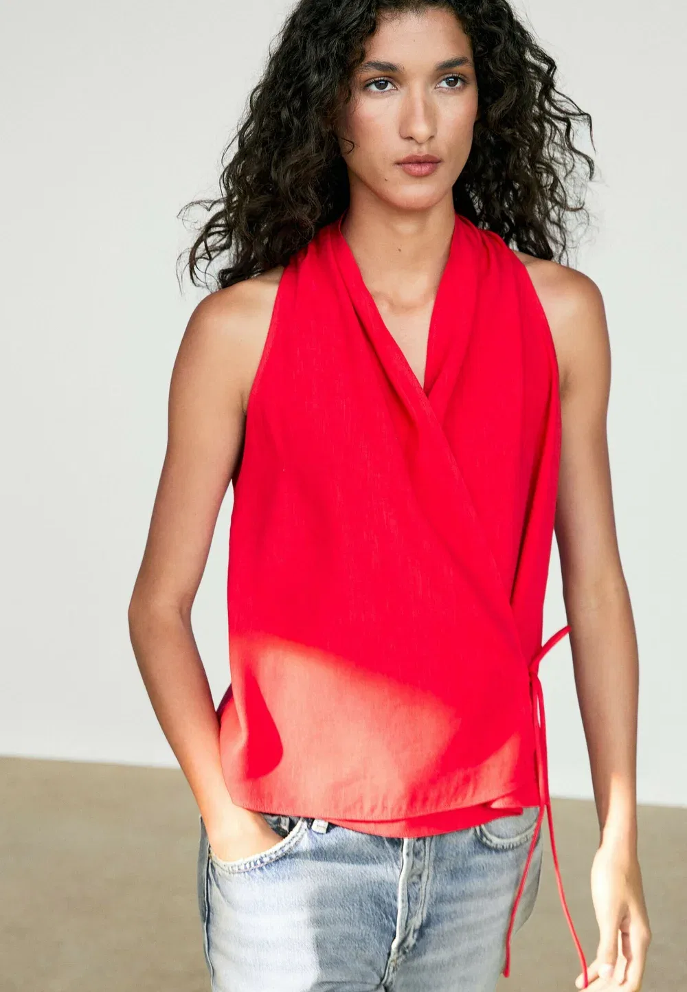 Льняной топ с завязками на шее - блузка Massimo Dutti, Red