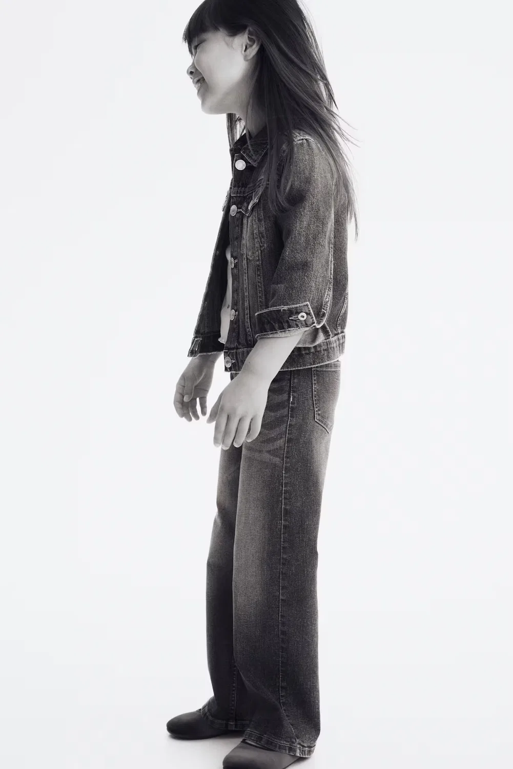 Джинсы с широкими штанинами из суперэластичной ткани H&M, Denimblau — фото 2
