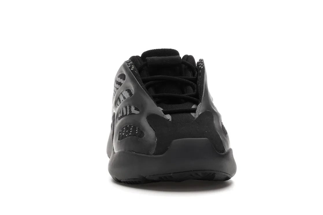 Детские кроссовки lifestyle с полной амортизацией Adidas Yeezy 700 V3 Adidas, Alvah — фото 2