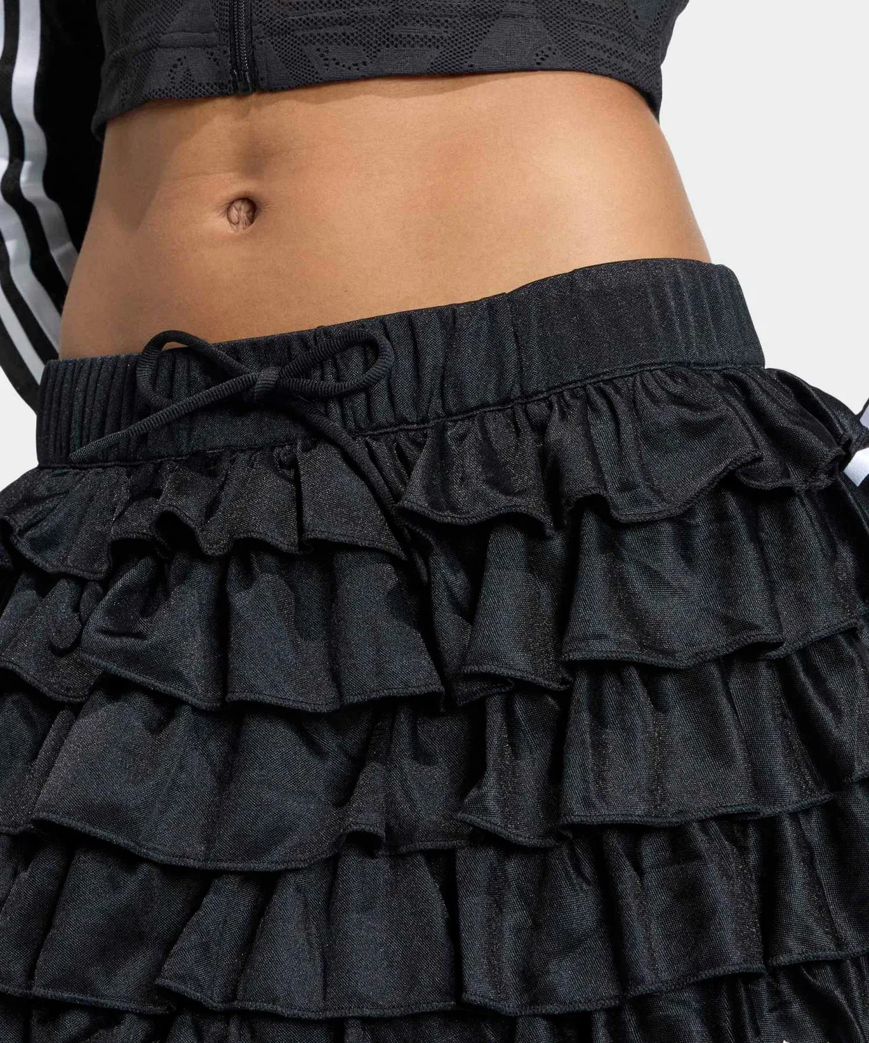 Женская мини-юбка с кружевом и рюшами, модель Lace Frill Mini Skirt Adidas, Black — фото 4