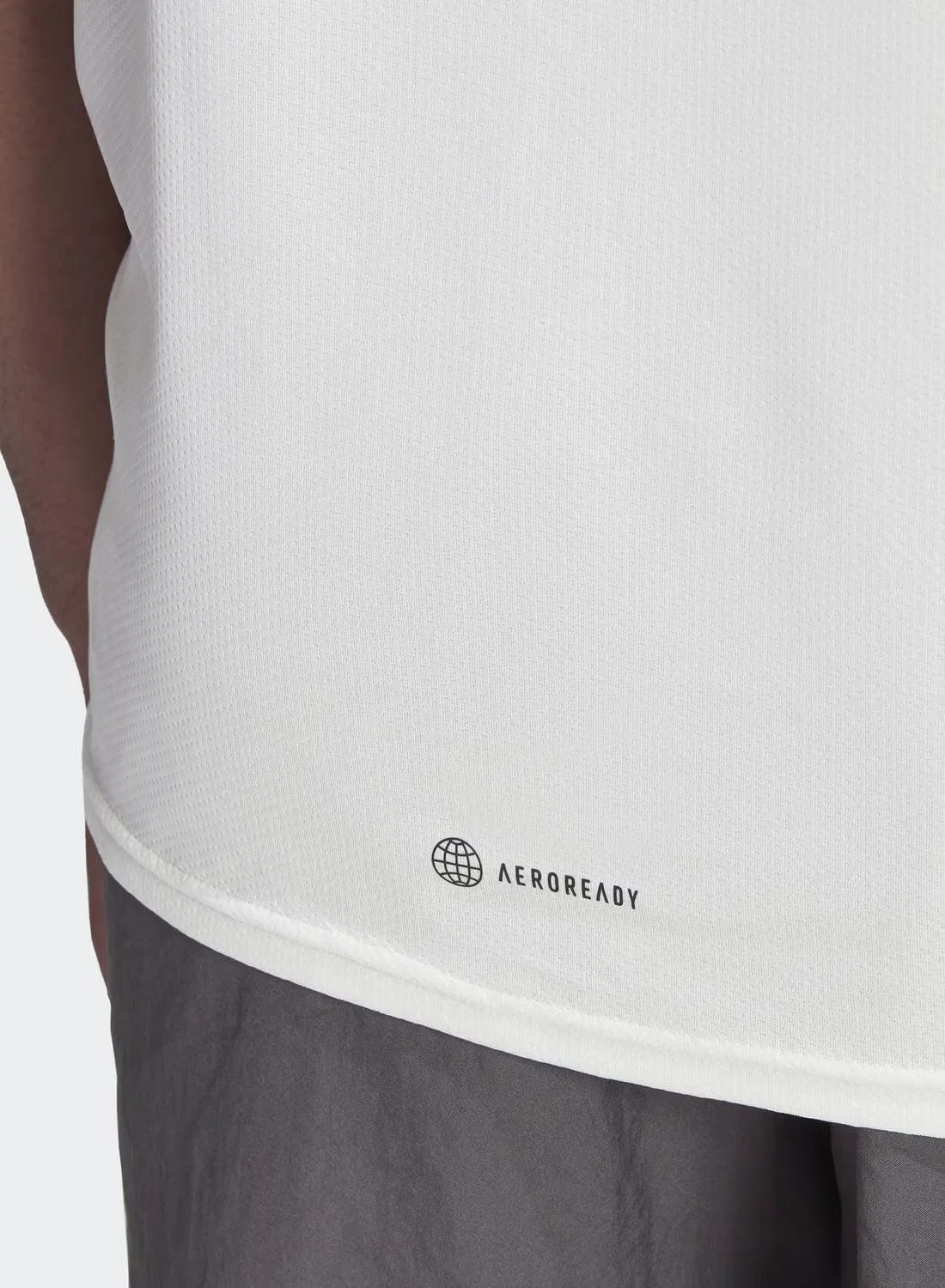 Футболка с влагоотводящей технологией D4M tee Adidas, белый — фото 4
