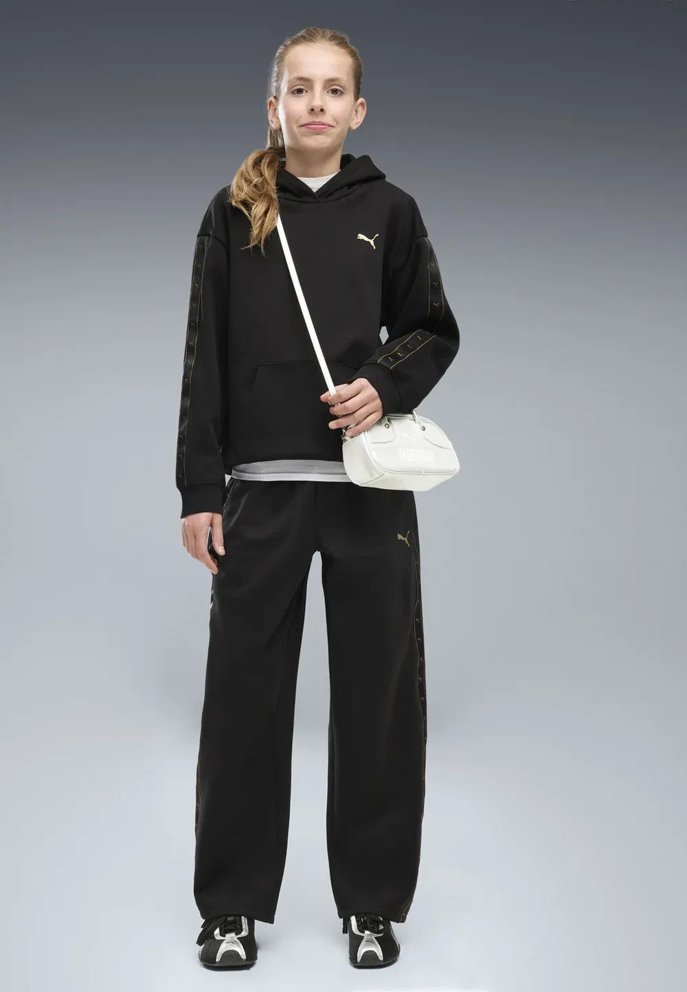Леггинсы Essentials Tape свободного кроя - спортивные штаны Puma, Black