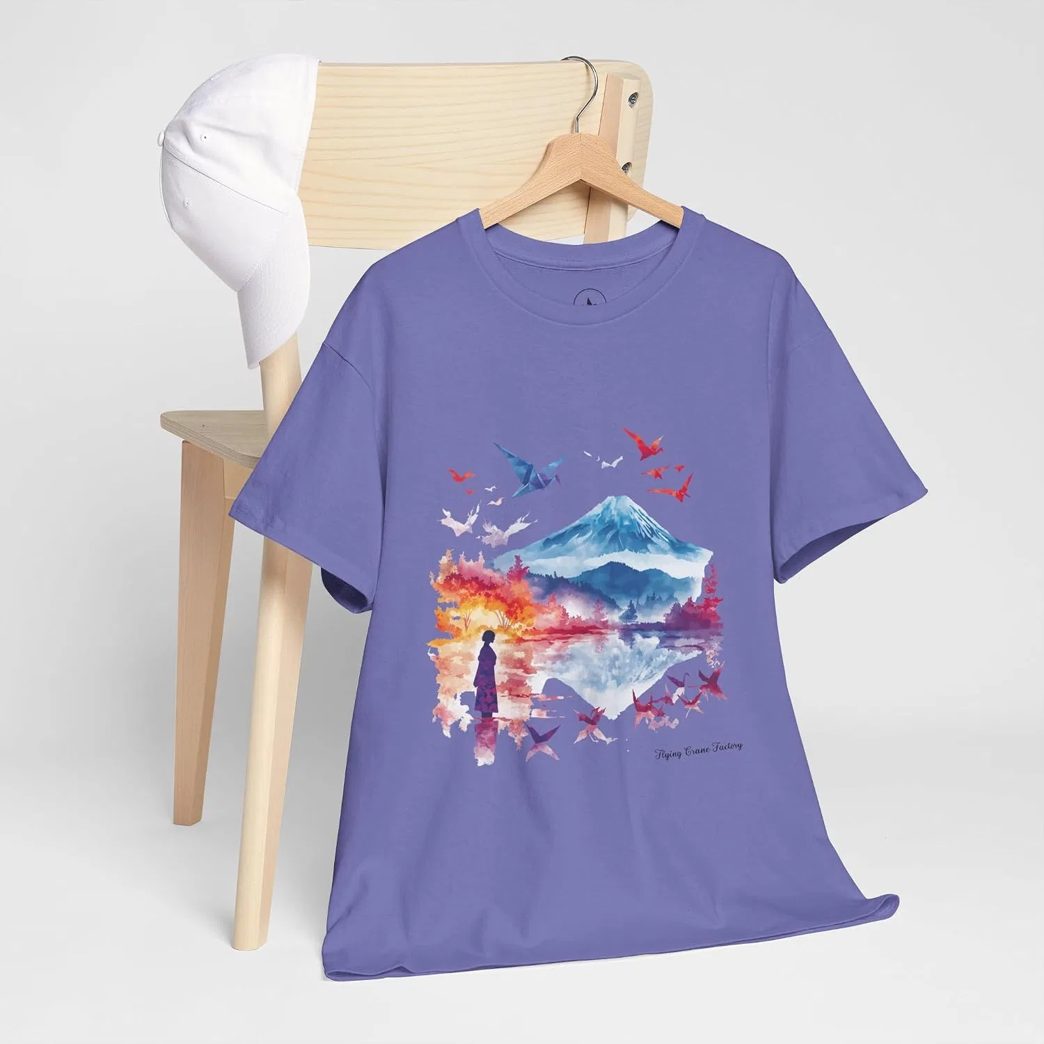 Футболка с оригами-журавлем и горой Фудзи, Heavy Cotton, Violet — фото 2