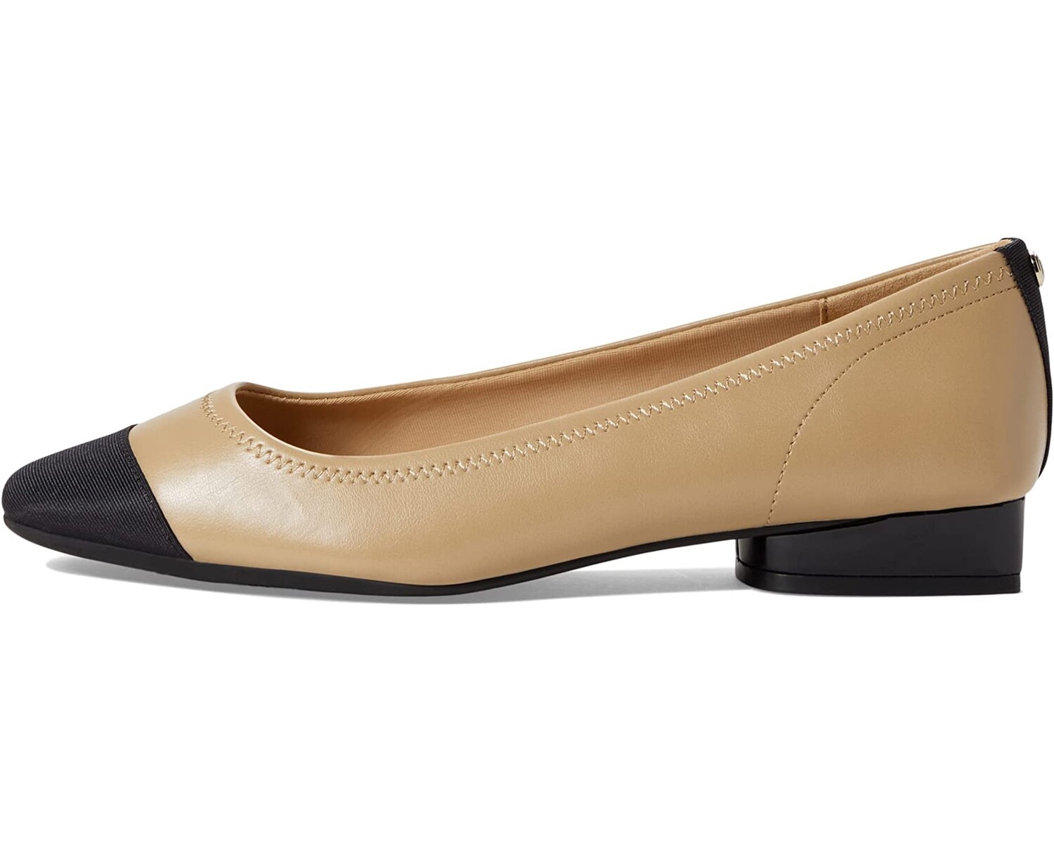 

Туфли на плоской подошве Carlie Anne Klein, телесный