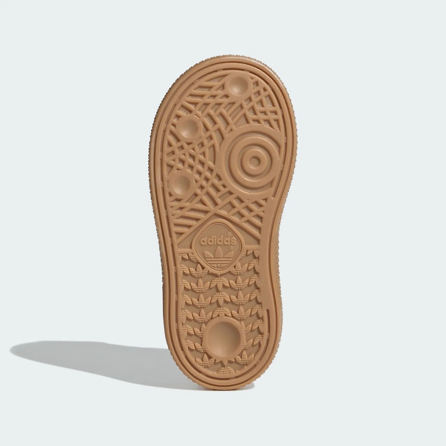 Красные кроссовки Adidas Originals Disney Handball Spezial — фото 4