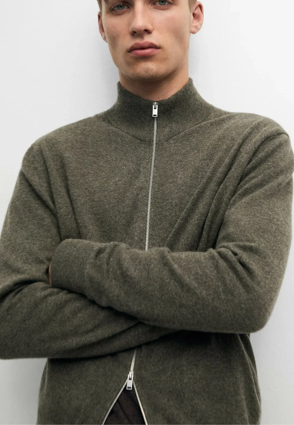 Вязаный кардиган на молнии из 100% кашемира - кардиган Massimo Dutti, Green — фото 4