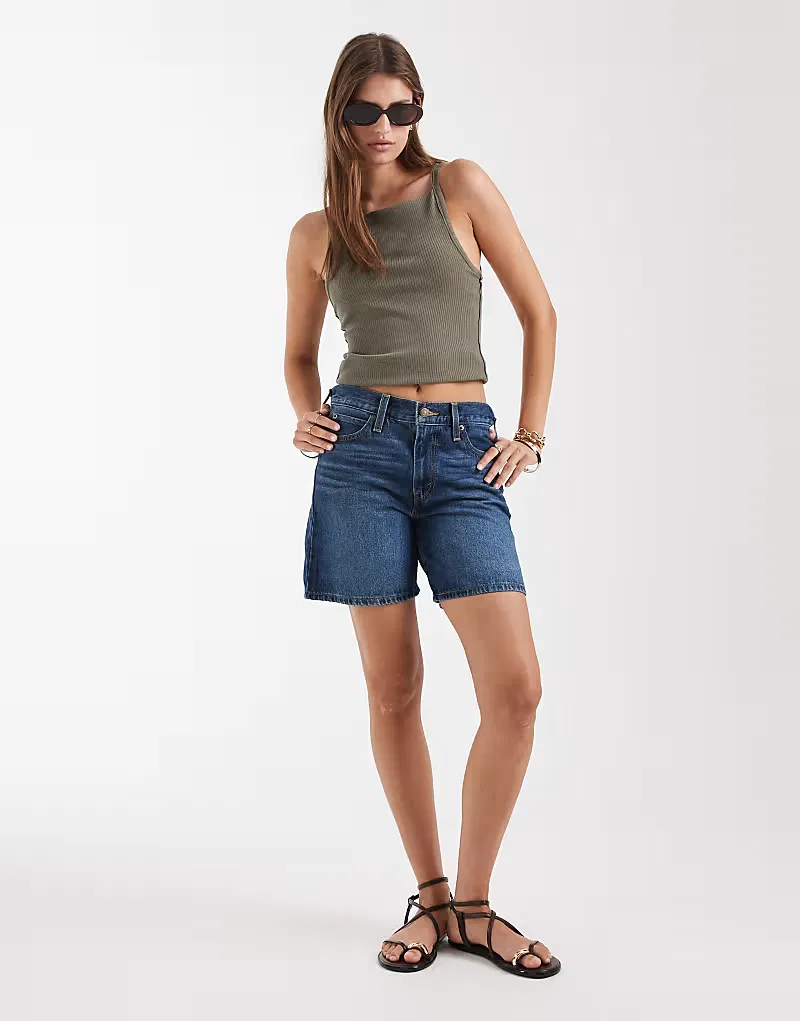 Джинсовые шорты Levi's '94 свободного кроя, средне-синий — фото 2