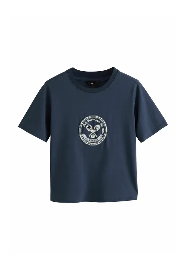 Футболка с вышивкой и стразами Regular fit - embellished tennis short sleeve crew neck t-shirt - print t-shirt Next, темно-синий