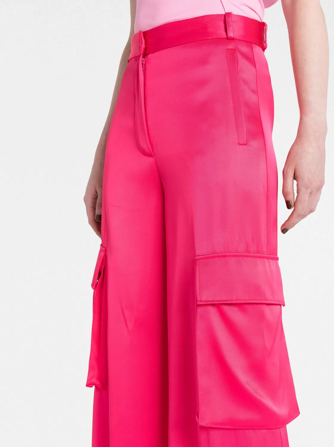 Versace Широкие брюки-карго кораллового цвета — фото 4