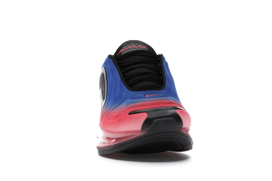 Детские кроссовки Lifestyle Nike Air Max 720, Black/Flash Crimson-Racer Blue — фото 2