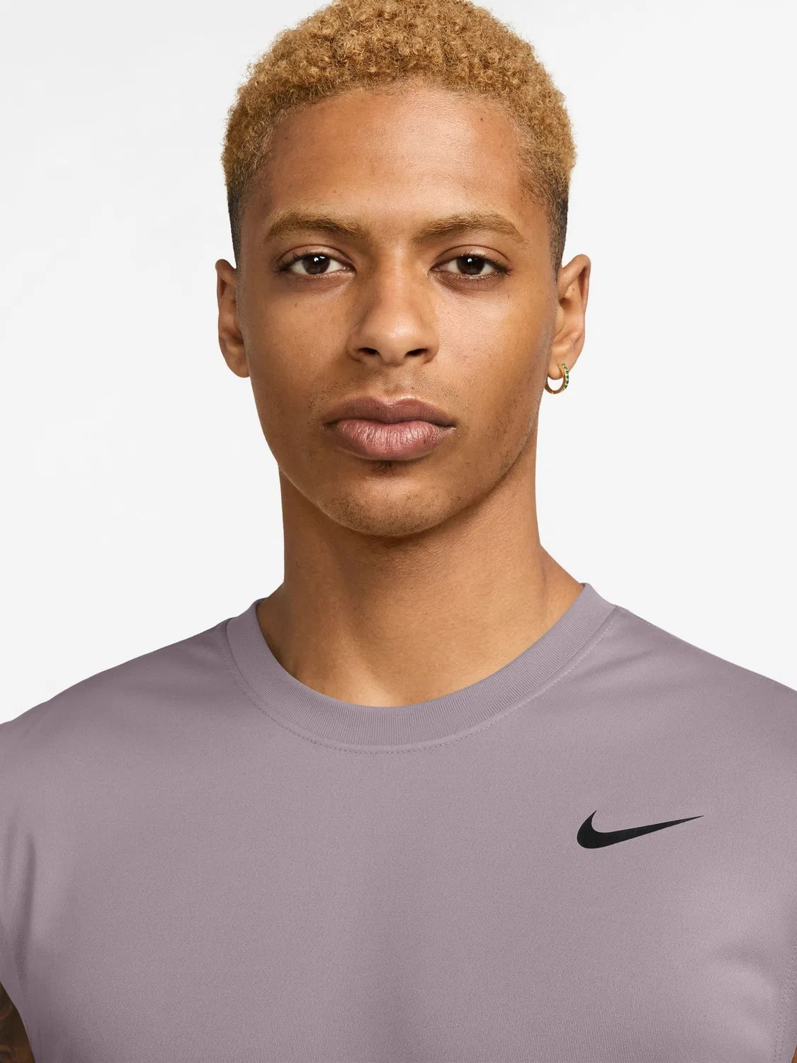 Майка тренировочная Dri-FIT Legend Nike, светло-фиолетово-розовый — фото 3