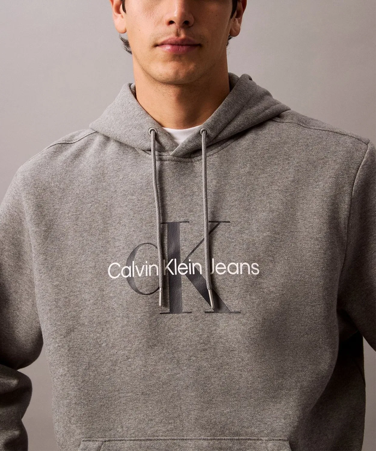 Мужской худи с монограммой Calvin Klein, Серый — фото 2