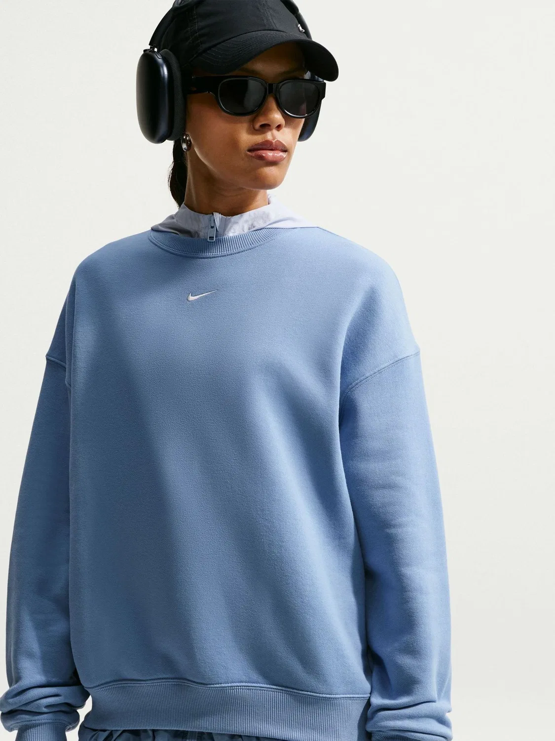 Свитшот оверсайз Nike Studio Fleece, Work Blue — фото 4