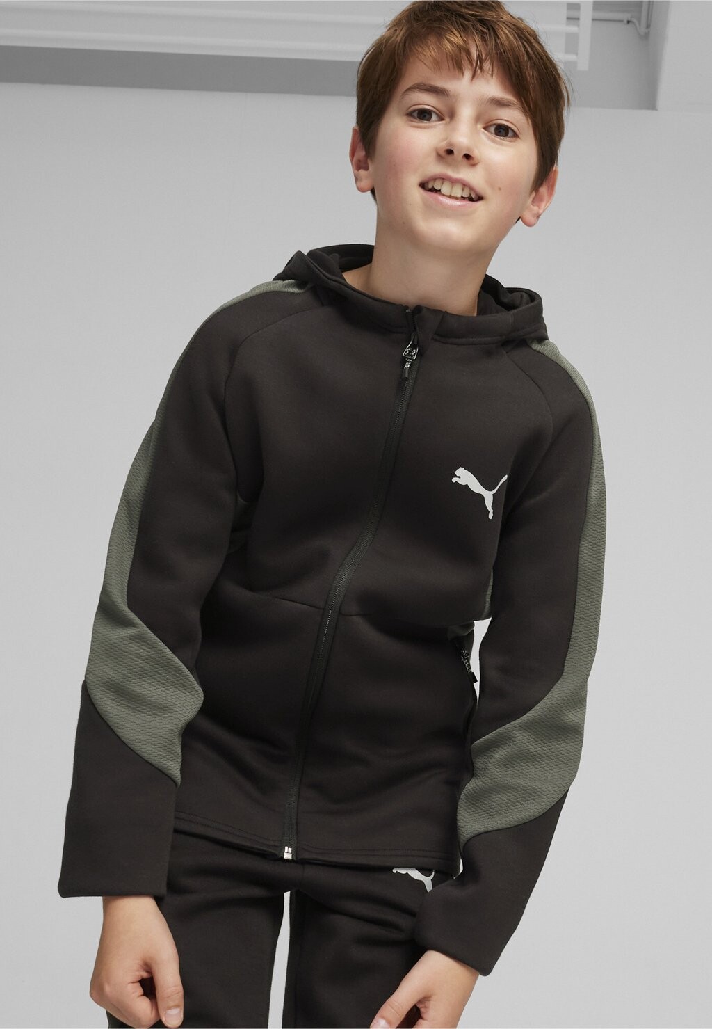 

Толстовка EVOSTRIPE REISSVE Puma, цвет black