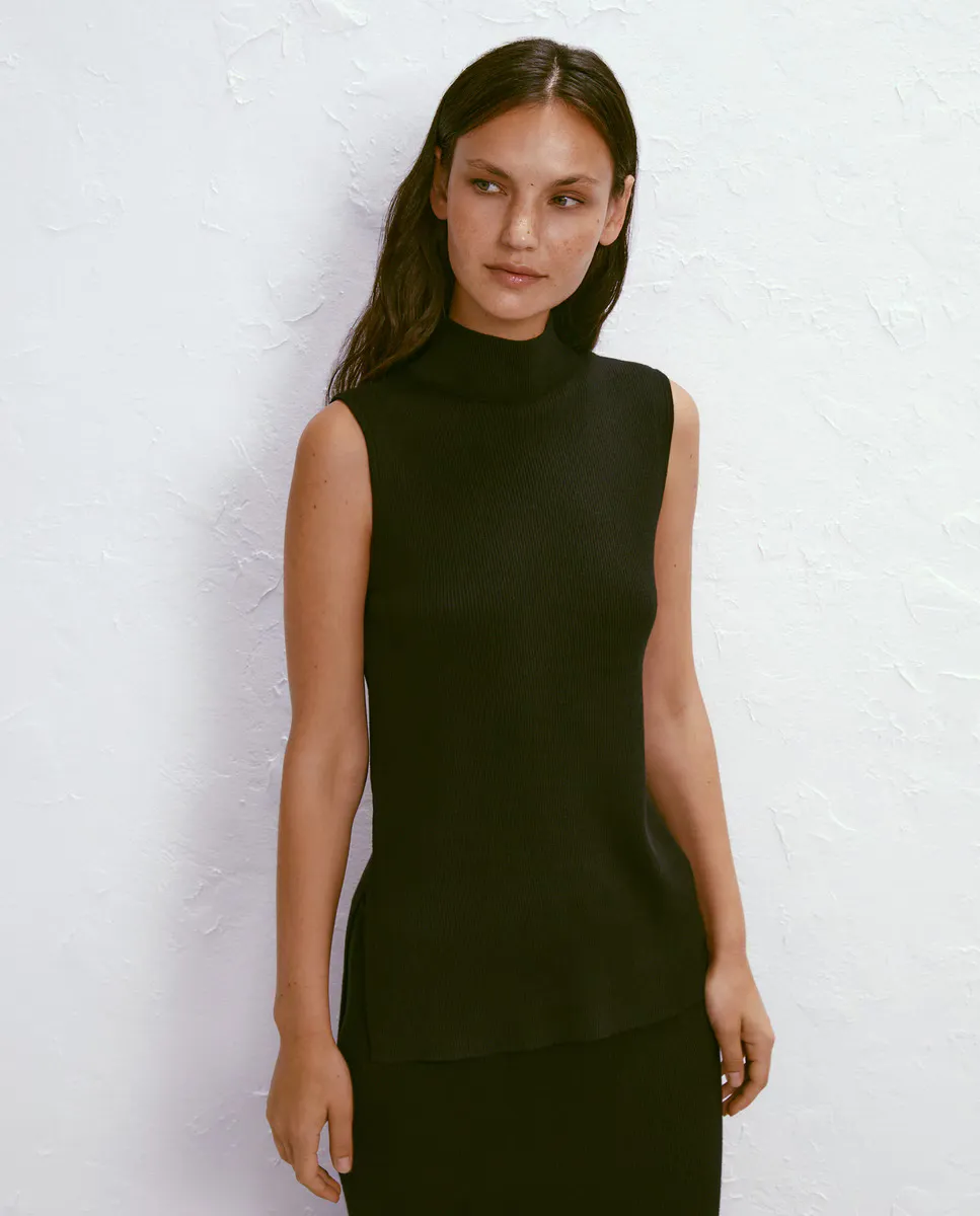 

Женская водолазка в рубчик с вырезами Easy Wear, черный