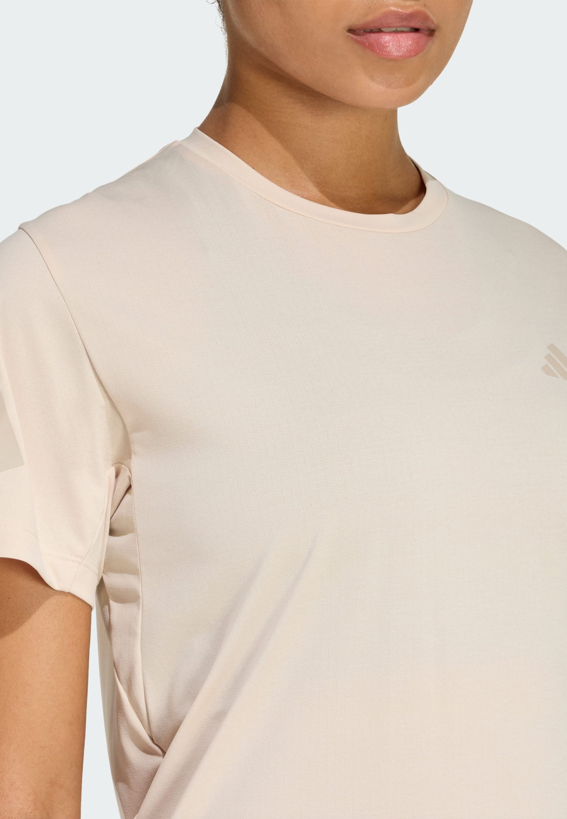 Adidas Performance Футболка Performance 'Adi365' в цвете беж, темный беж — фото 4