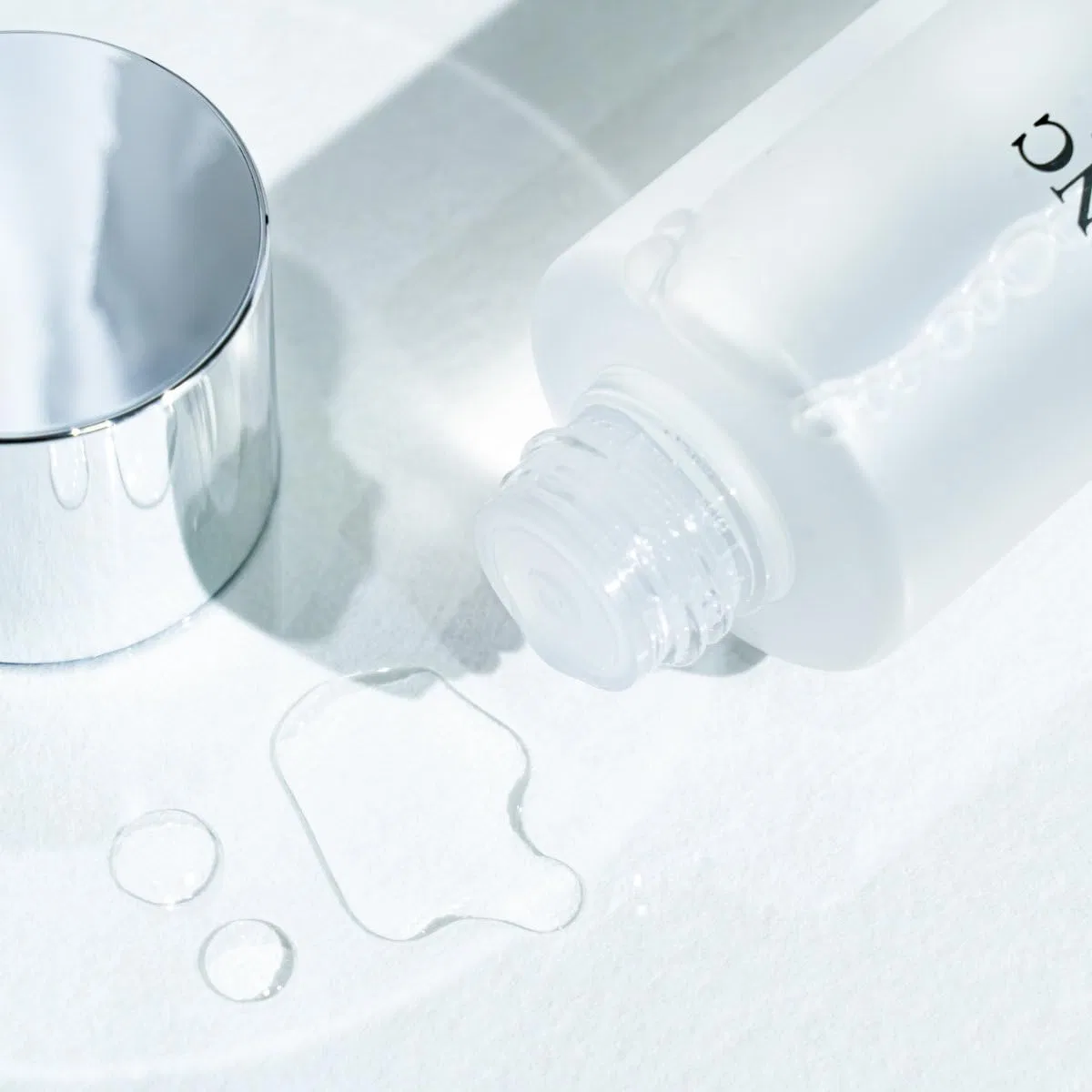 Лосьон для тела Blanc Pure Medicated White Pure Lotion N 180 мл — фото 3