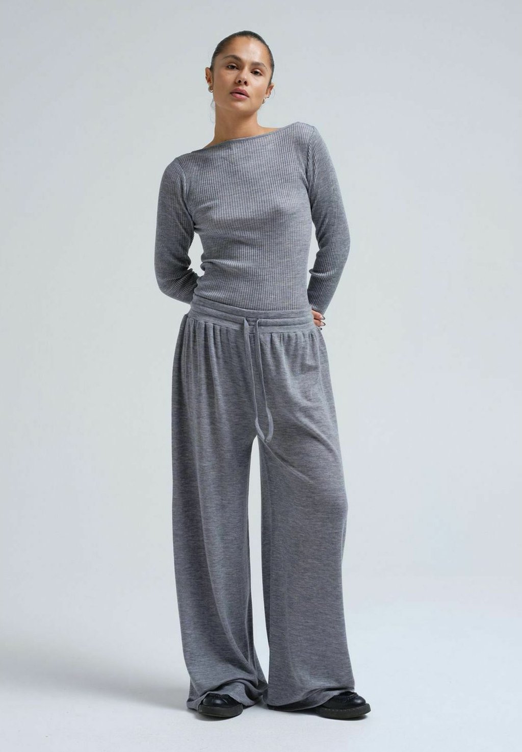 

Спортивные брюки BARBERA MERINO Seamless Basic, серый