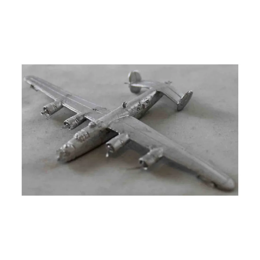

Б-24 Либерейтор, Collectair Miniatures - WWII Aircraft - United States (1:300)