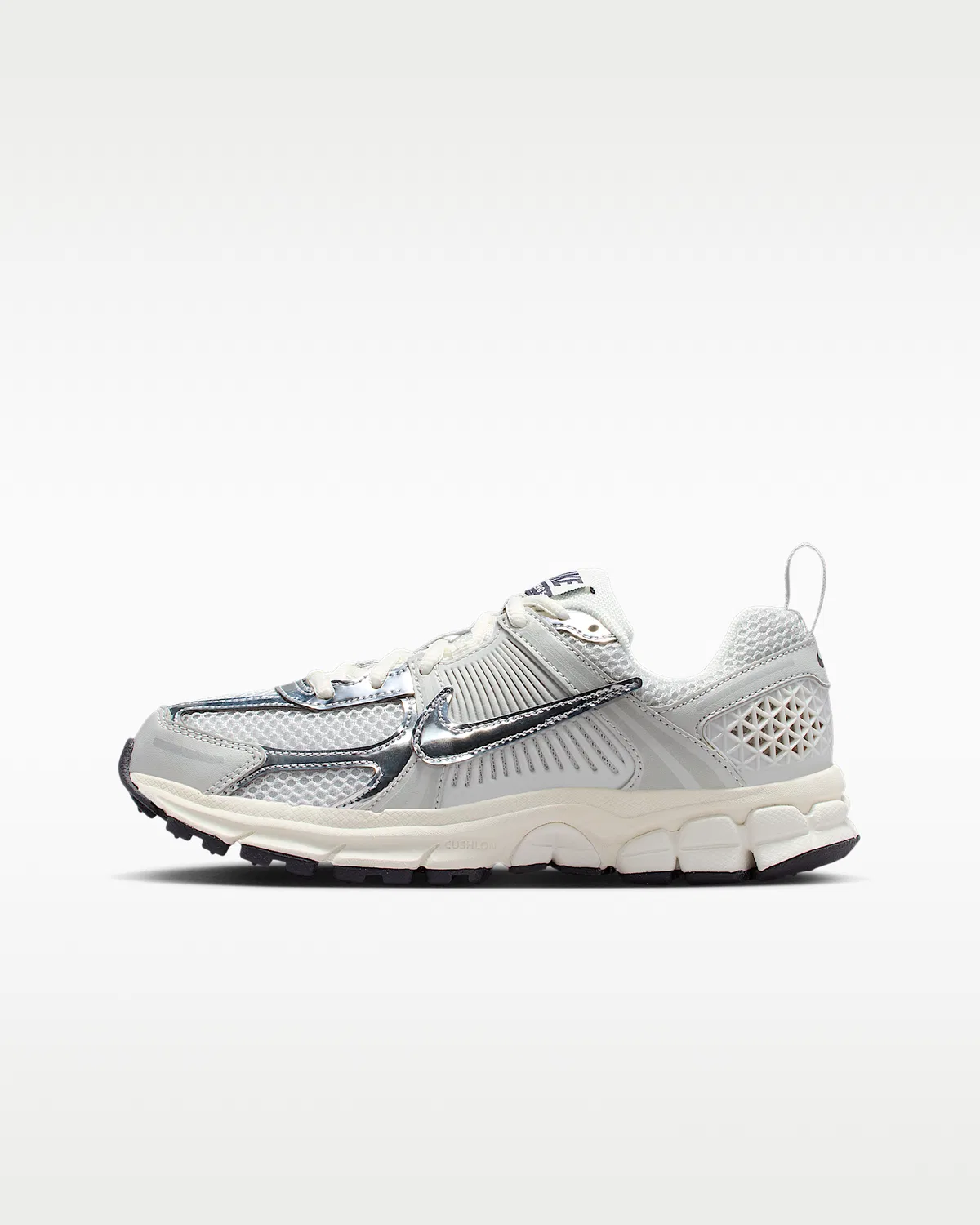 Кроссовки для старших детей Nike Vomero 5, Photon Dust/Gridiron/Sail/Chrome