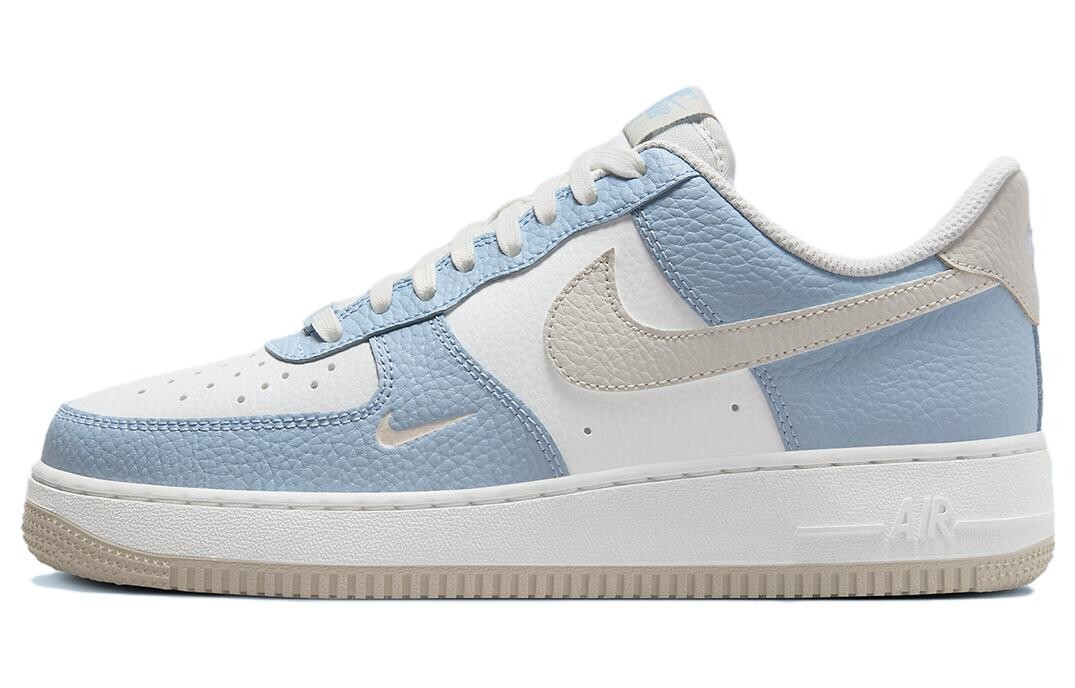 

Мужские кроссовки для скейтбординга Nike Air Force 1, White/Blue/Gray