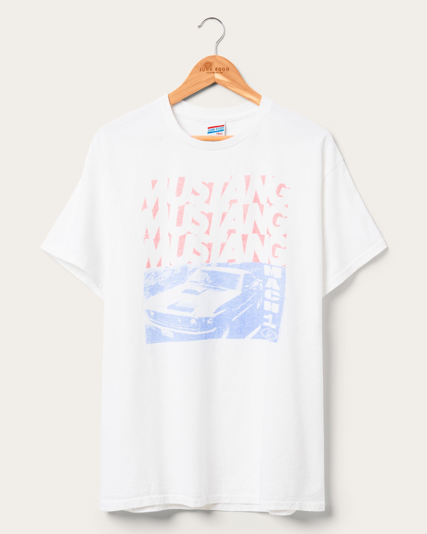 

Футболка Mustang Mach 1 Flea Market Junk Food Clothing, белый