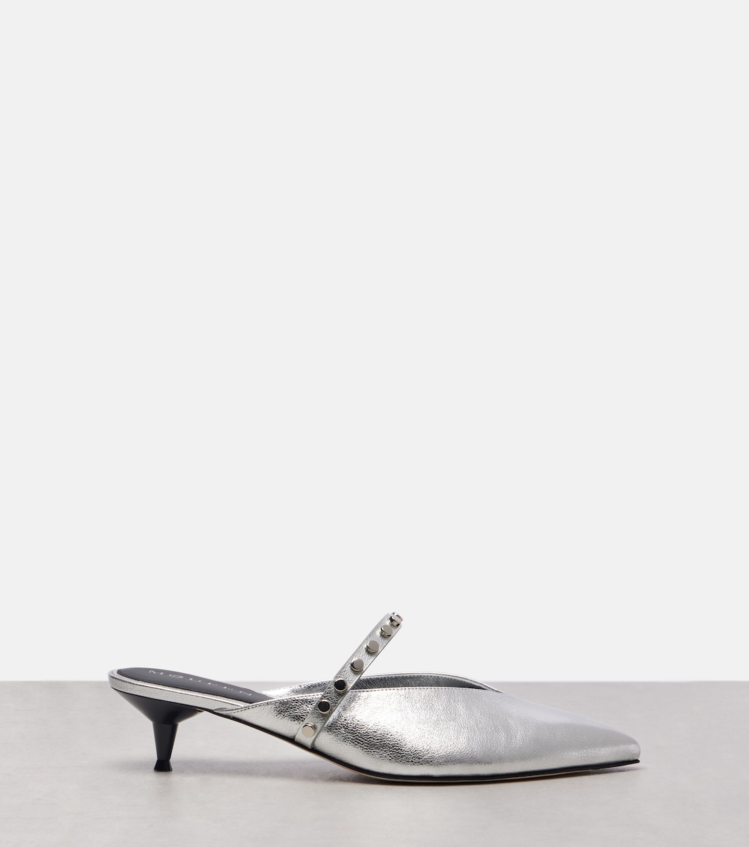 Декорированные металлизированные кожаные мюли McQueen, Silver/Silver — фото 4