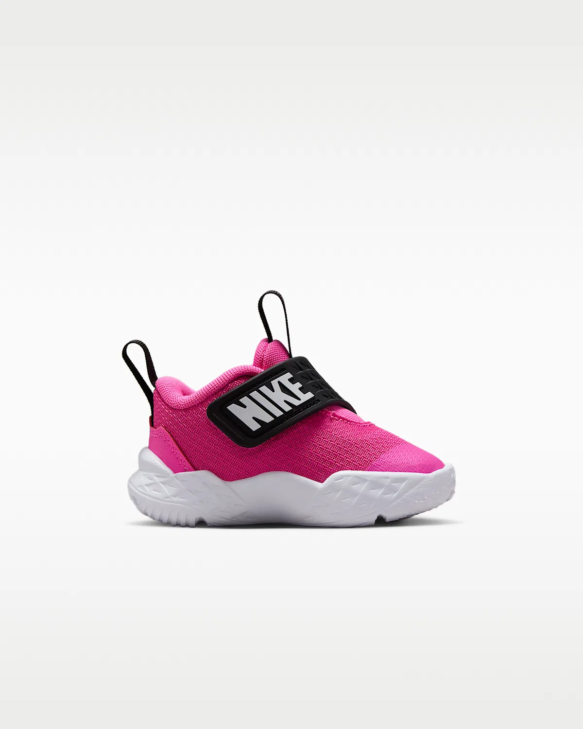 Детские кроссовки Nike Team Hustle D 12, Laser Fuchsia/Black/White — фото 3