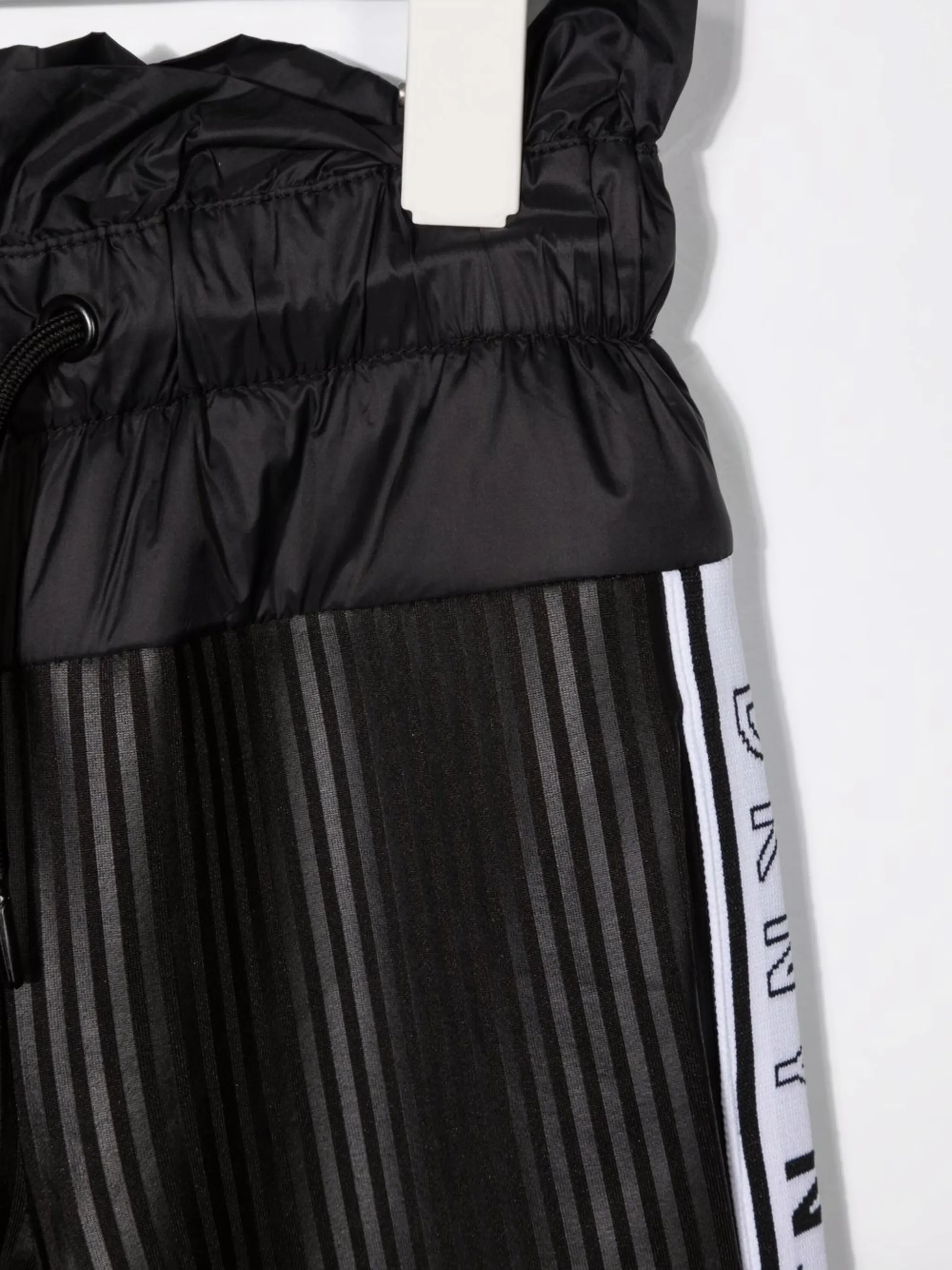 Спортивные брюки с присборенной талией Dkny Kids, черный — фото 3