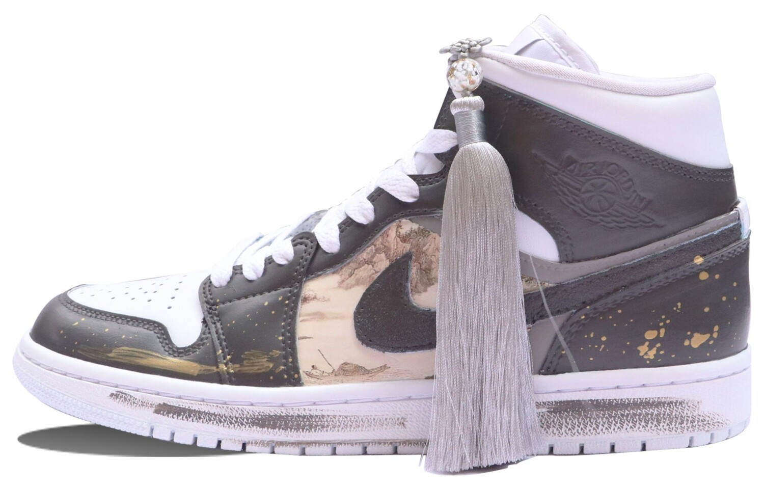 

Баскетбольные кроссовки Air 1 Vintage Unisex High-top White/Grey/Gold Jordan