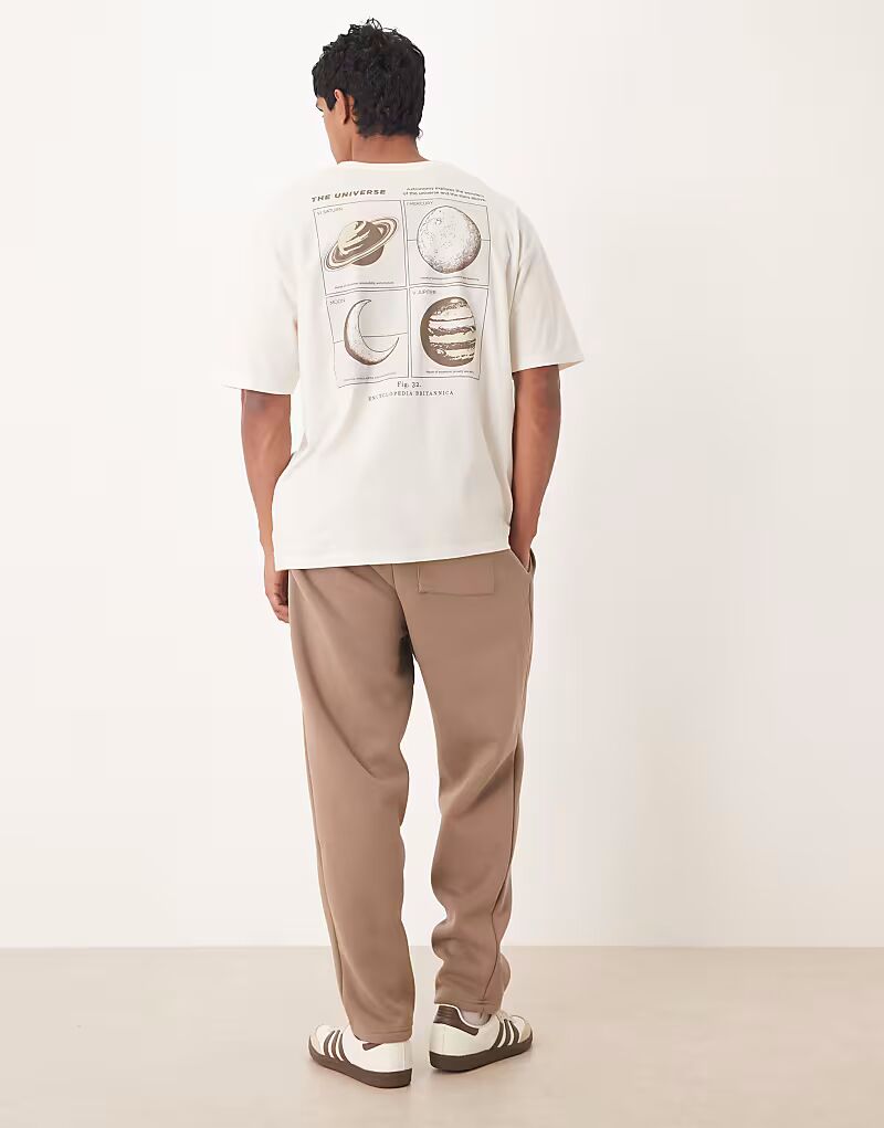 

Футболка свободного кроя с небесным принтом кремового цвета Asos Design, Бежевый, Футболка свободного кроя с небесным принтом кремового цвета Asos Design