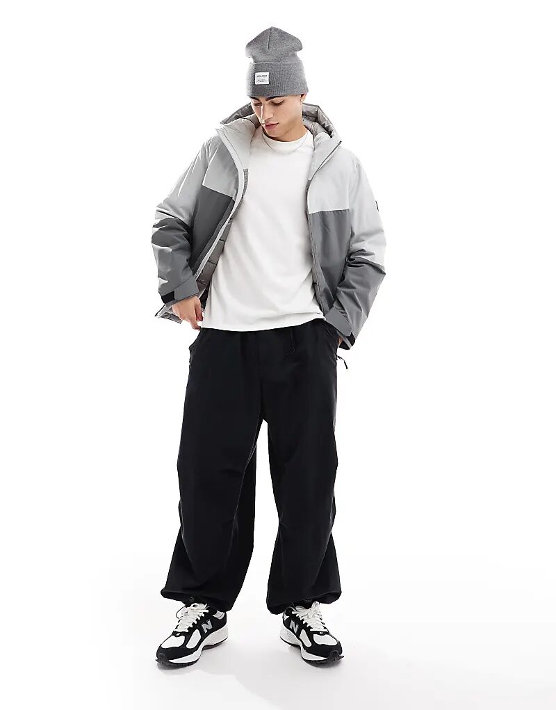 

Ветровка с цветными блоками серого цвета Jack & Jones