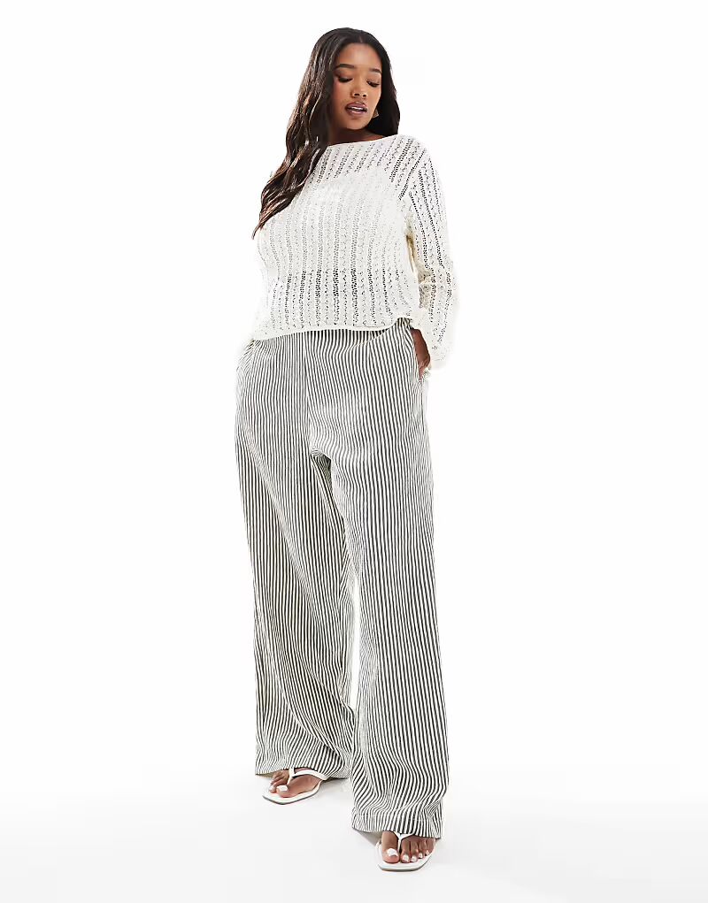

Брюки прямого кроя ASOS DESIGN Curve с текстурой в полоску