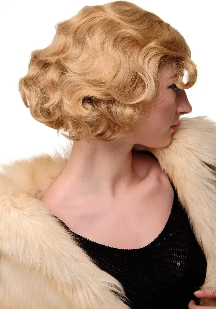 

Парик из натуральных волос WIG ME UP