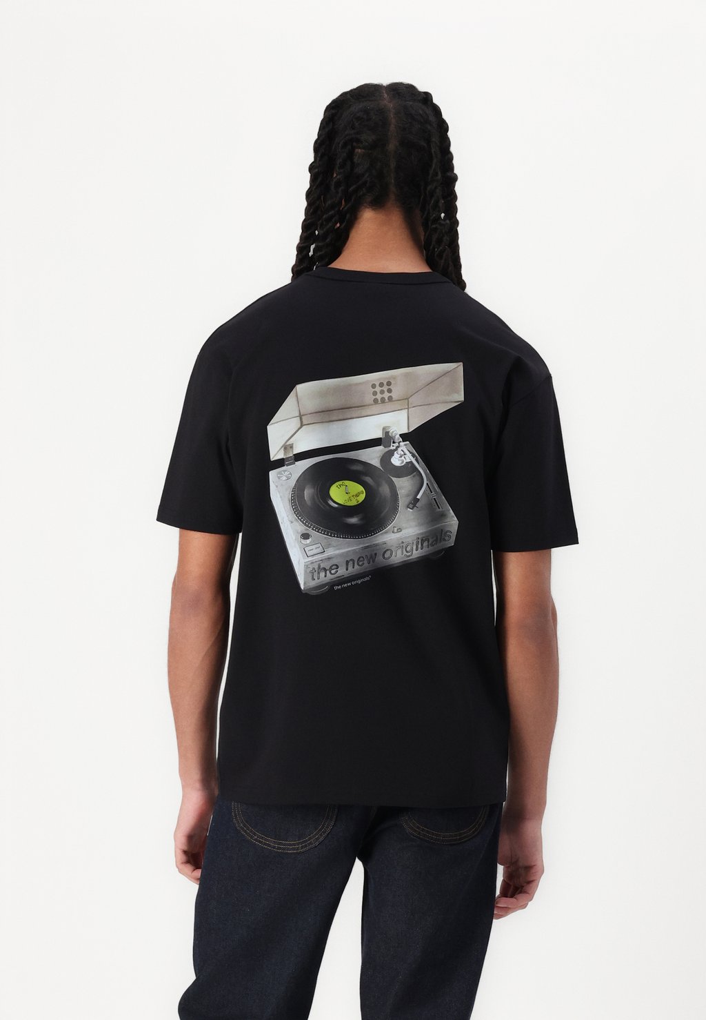 

Футболка с принтом TURNTABLE TEE The New Originals, черный