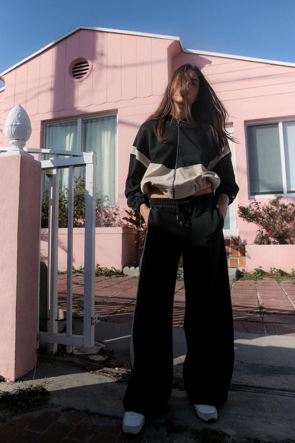 

Широкие брюки с боковыми лампасами ZARA, черный