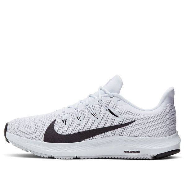 Кроссовки квест 2 Nike, белый