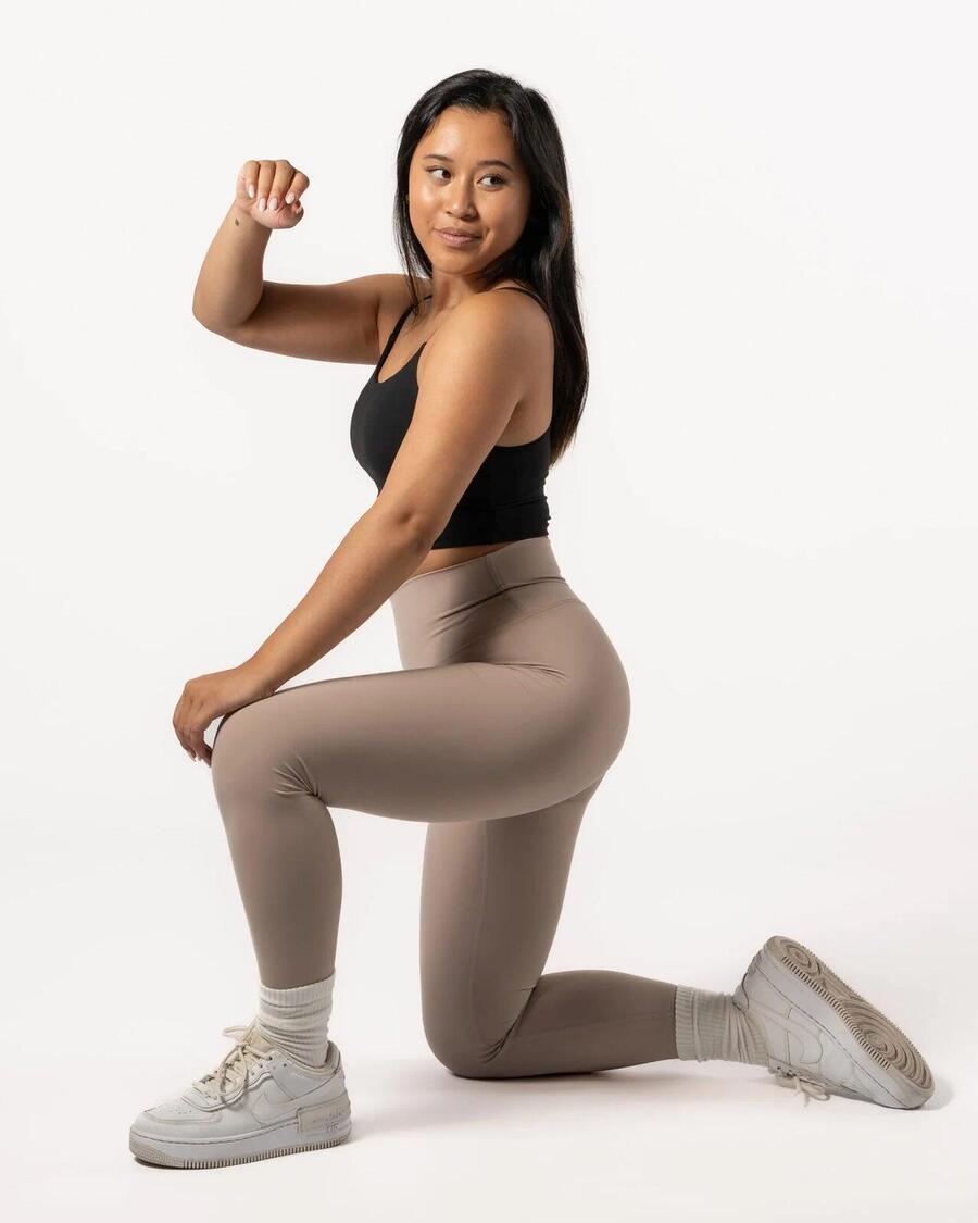 

AESTHETIC WOLF Женские леггинсы 7/8 для йоги и пилатеса, светло-розовые