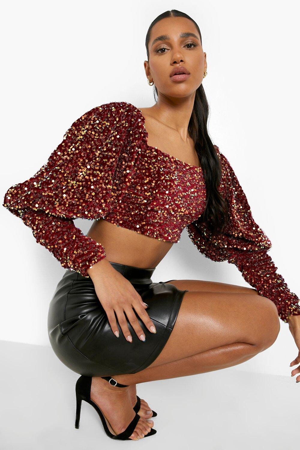 

Бархатный топ с пайетками и рукавами Boohoo, бордовый