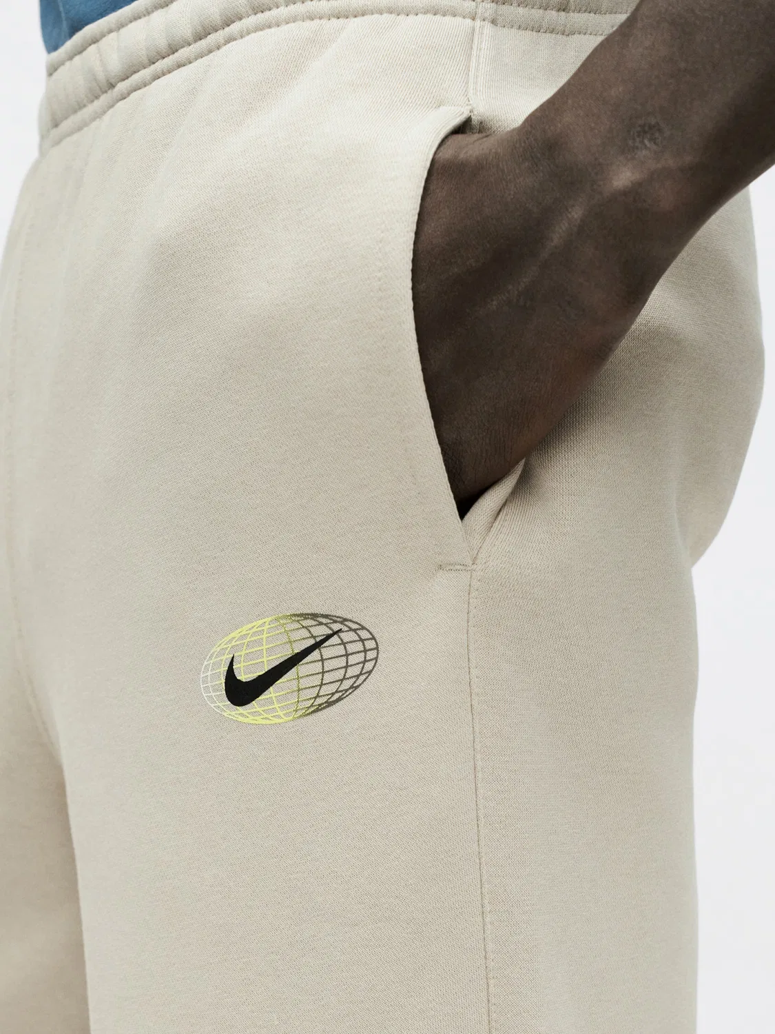 Обычные брюки 'ATHL CLUB' Nike Sportswear, Cream — фото 3