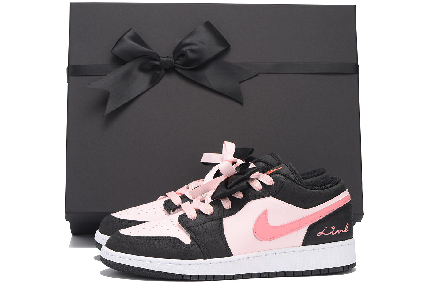 

Баскетбольные кроссовки Air 1 Vintage женские с низким верхом розового цвета Jordan, розовый
