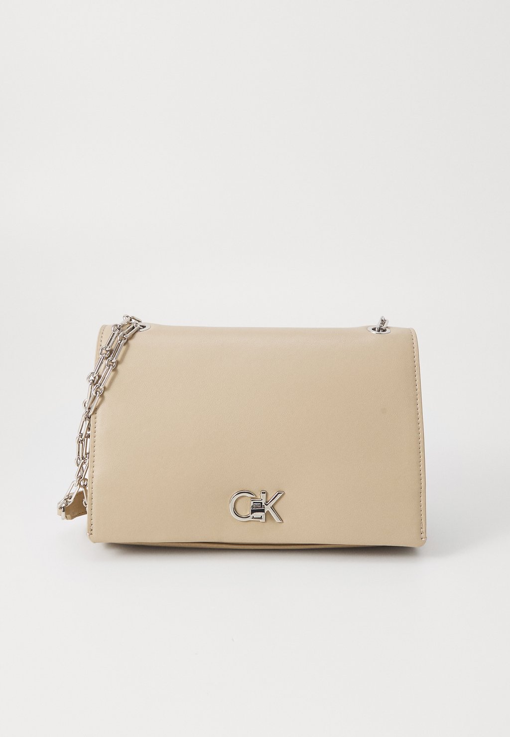 

Сумка MEDIUM SHOULDER BAG Calvin Klein, песочный