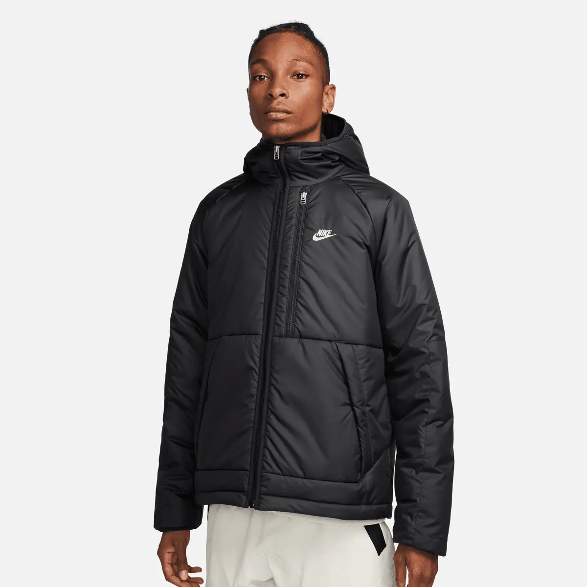 

Куртка Nike Sportswear Therma-FIT Repel Hooded Jacket, черный