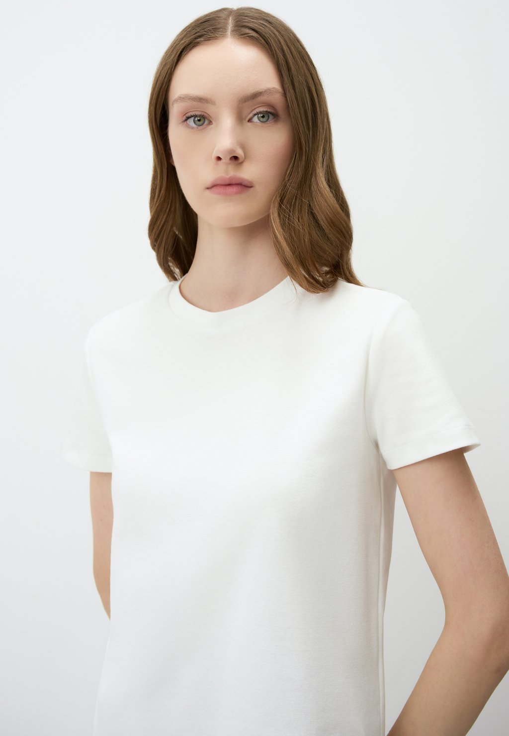

Базовая футболка CREW NECK SHORT SLEEVED Jimmy Key, молочный