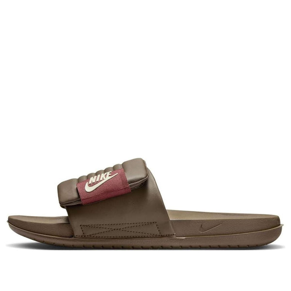 

Тапочки offcourt adjust slides Nike, коричневый