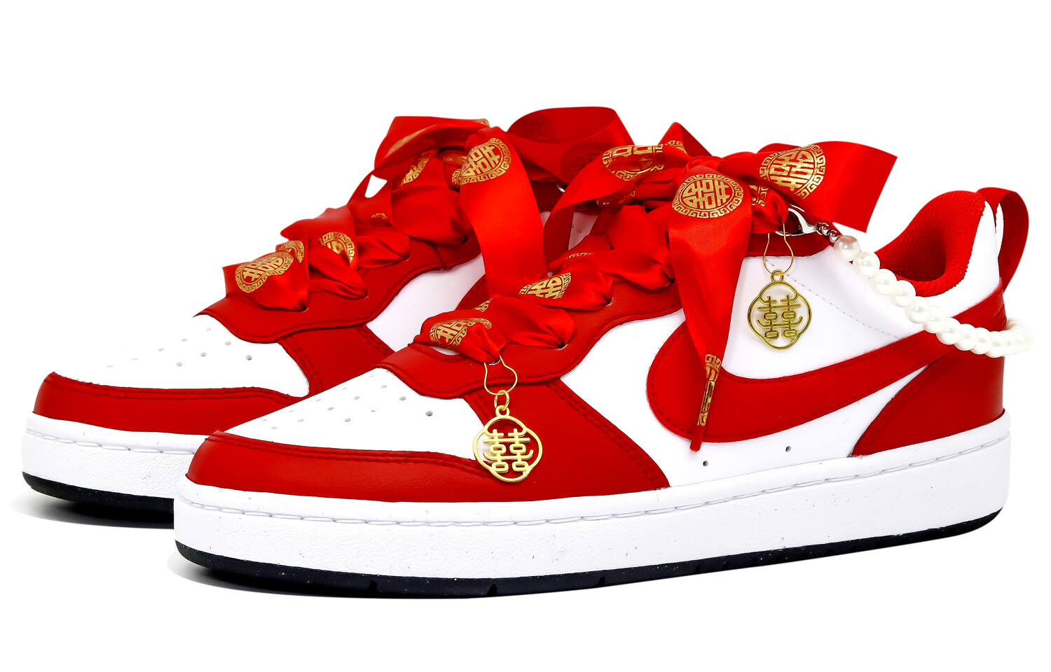 

Кроссовки для скейтборда Court Borough женские низкие красный/белый Nike