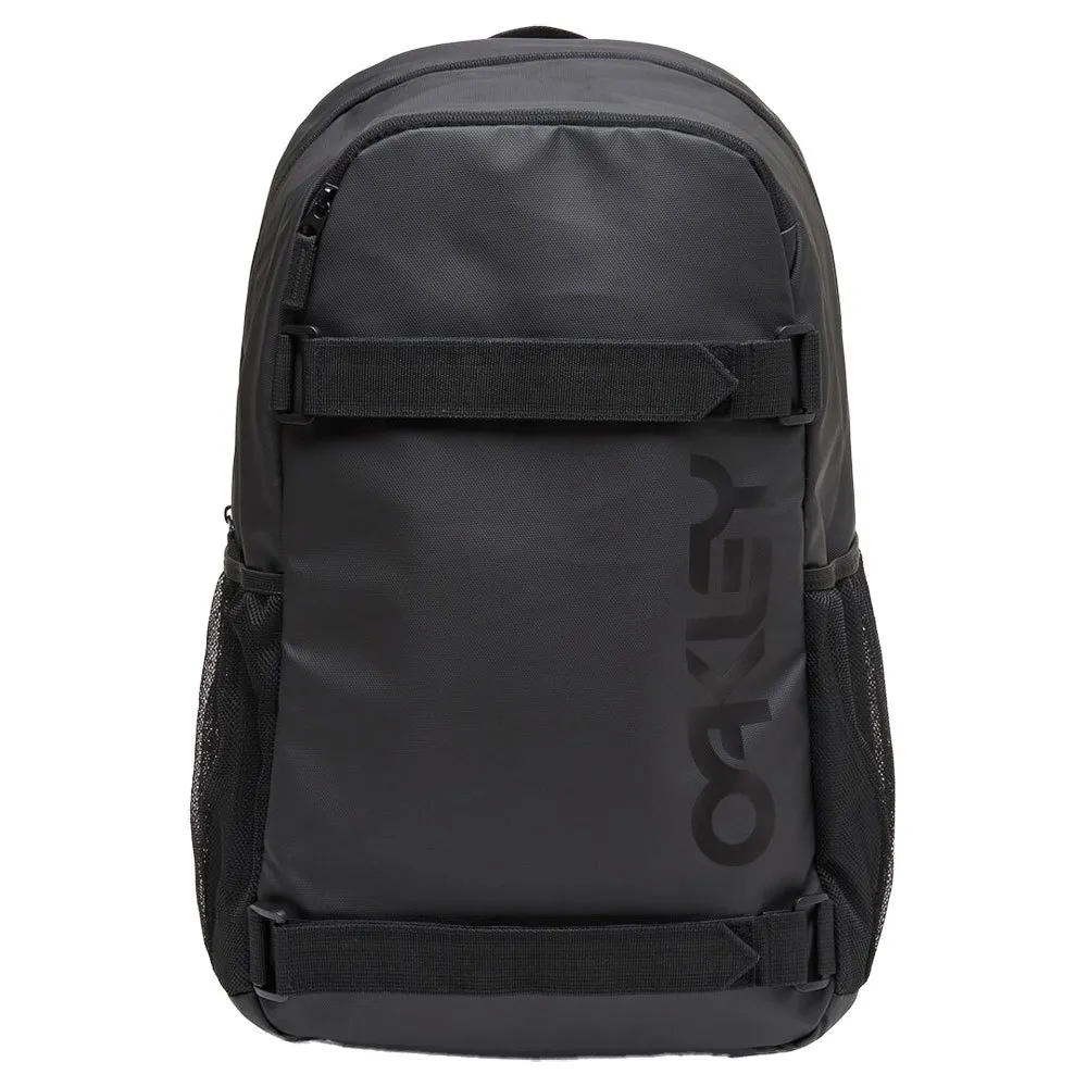 

Рюкзак Oakley The Freshman Skate 20L, черный
