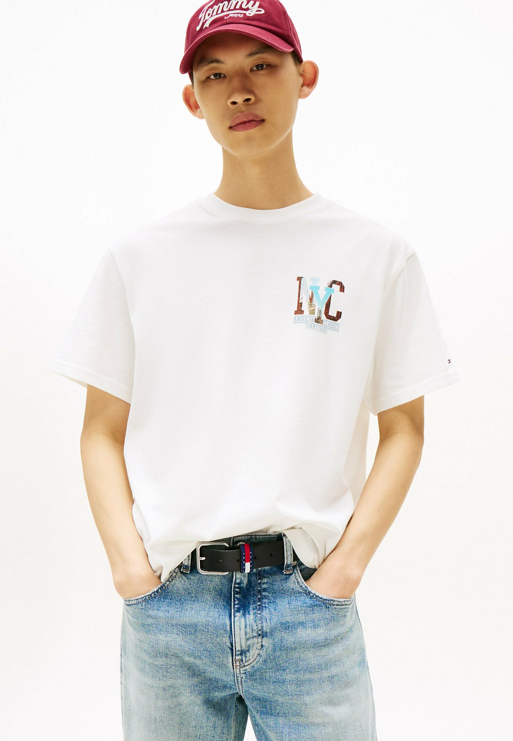 

Футболка с принтом BACK GRAPHIC Tommy Jeans, белый