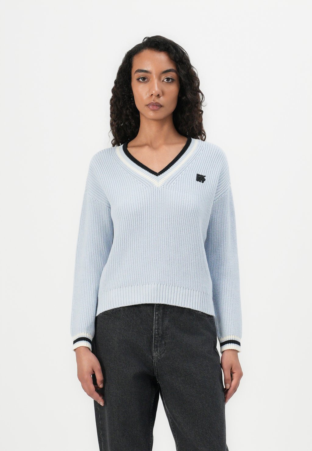 

Джемпер SHAKER STITCH V NECK PULLOVER DKNY, светло-голубой